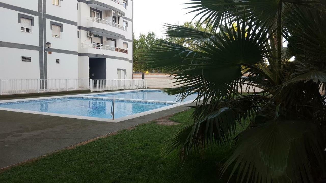 Appartement Avec Piscine 圣维森特德尔拉斯佩奇 外观 照片