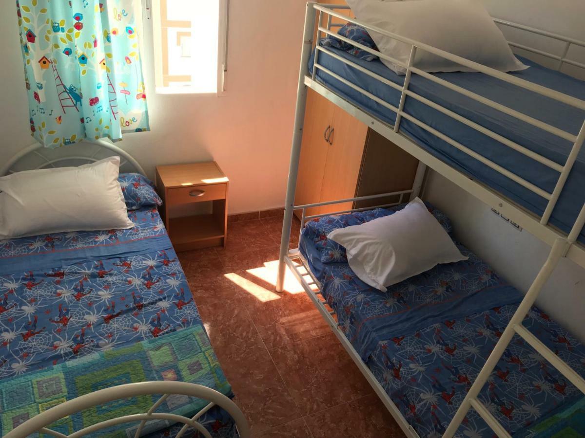 Appartement Avec Piscine 圣维森特德尔拉斯佩奇 外观 照片